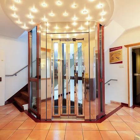 Garner North By Ihg Hotel 3*