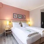 Garner North By Ihg Hotel 3*