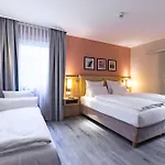 Отель Garner North By Ihg