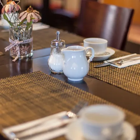 Garner North By Ihg Hotel 3*