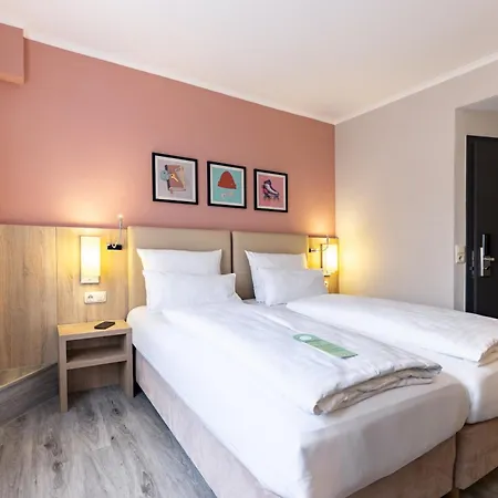 Garner North By Ihg Hotel 3*