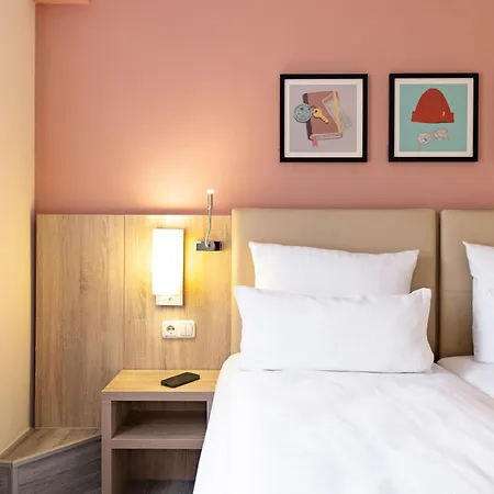 Garner North By Ihg 3*