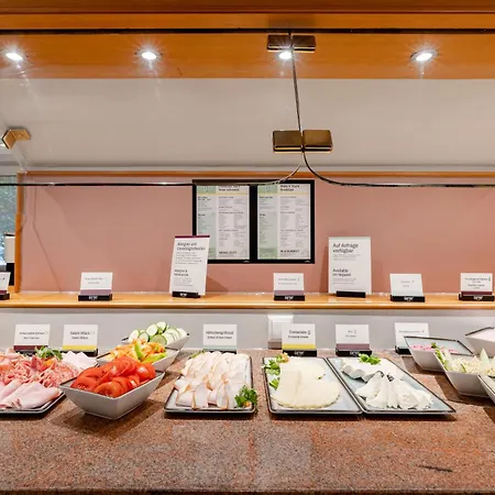 Garner North By Ihg מלון