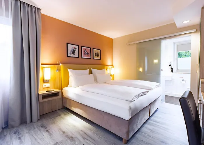 Garner North By Ihg Отель 3*